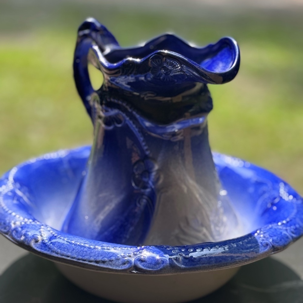 Vintage ironstone Blue Ceramic Decorative pitcher & basin